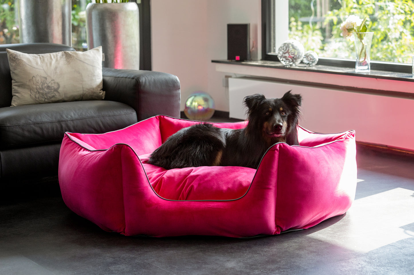 Hundebett Krone pink/ metallic anthrazit